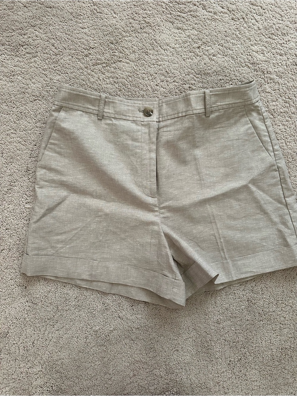 LOFT Linen-Blend Tailored Shorts in Light Tan